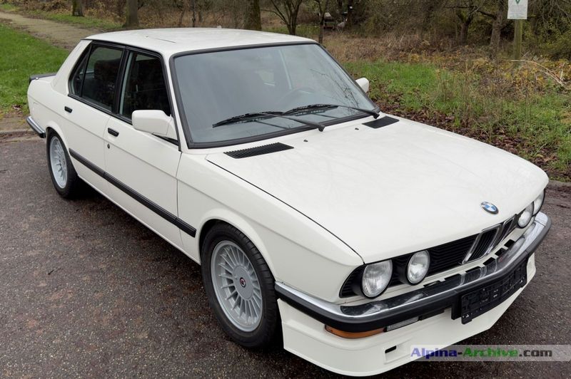 BMW ALPINA 1:18 オープンカー ホワイト BMW ALPINA 1:18 オープンカー ホワイト - メルカリ
