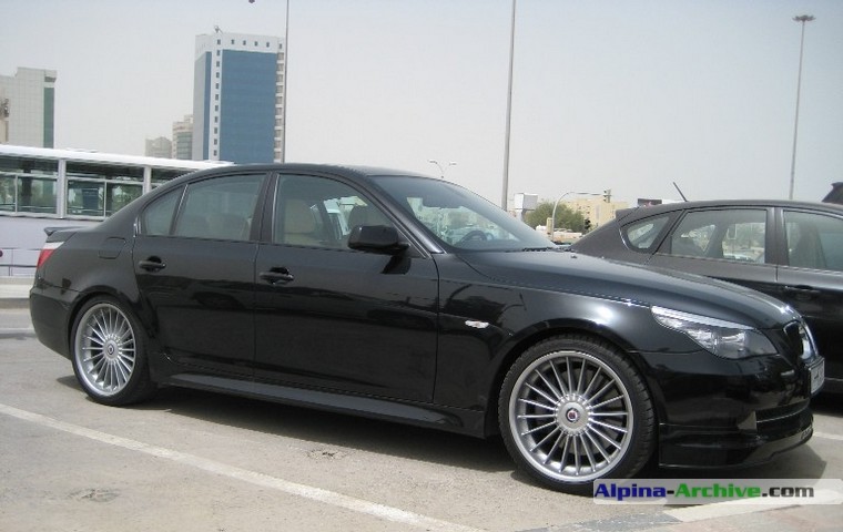 GC-1495 BMW ALPINA B5/B9限定版画サイン額装作家平右ヱ門 BMW ALPINA B5 GT購入権抽選会、結果のお知らせ - BMW ALPINA in