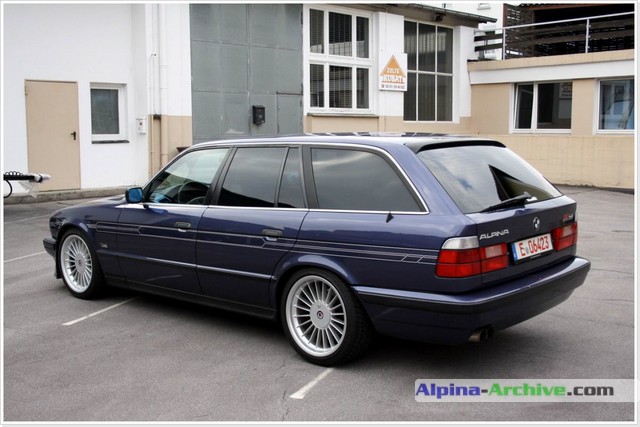 Alpina-Archive | Car Profile: BMW Alpina B10 4.6 Touring #01